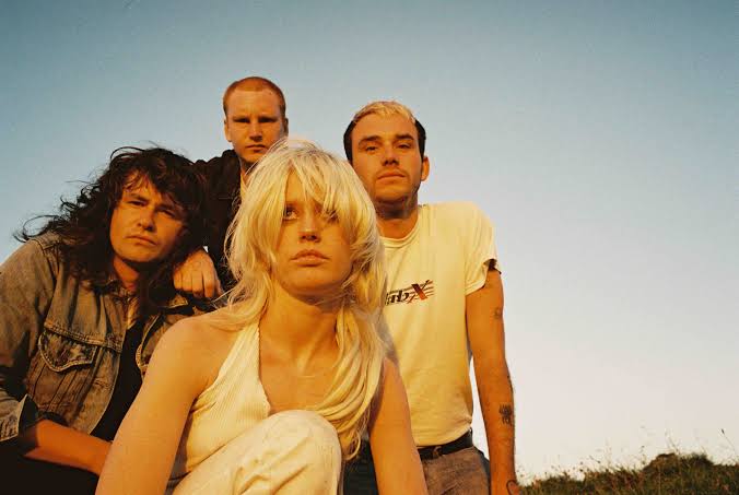 Amyl and the Sniffers anuncian su tercer álbum «Cartoon&nbsp;Darkness»