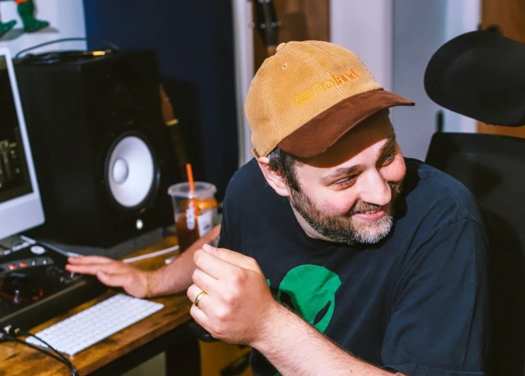 Max Rauch explora la identidad digital en su nuevo single «Double&nbsp;Vision»