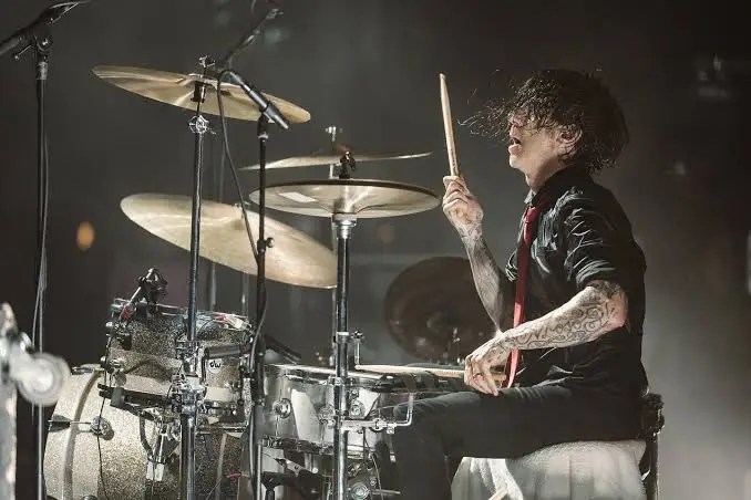 Atom Willard anuncia su salida de Alkaline Trio tras una breve pero significativa&nbsp;etapa