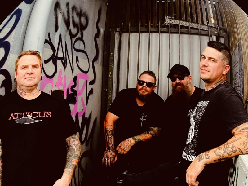 Give It All regresa tras tres años con «Community»: un himno punk con tributo a John&nbsp;Carpenter