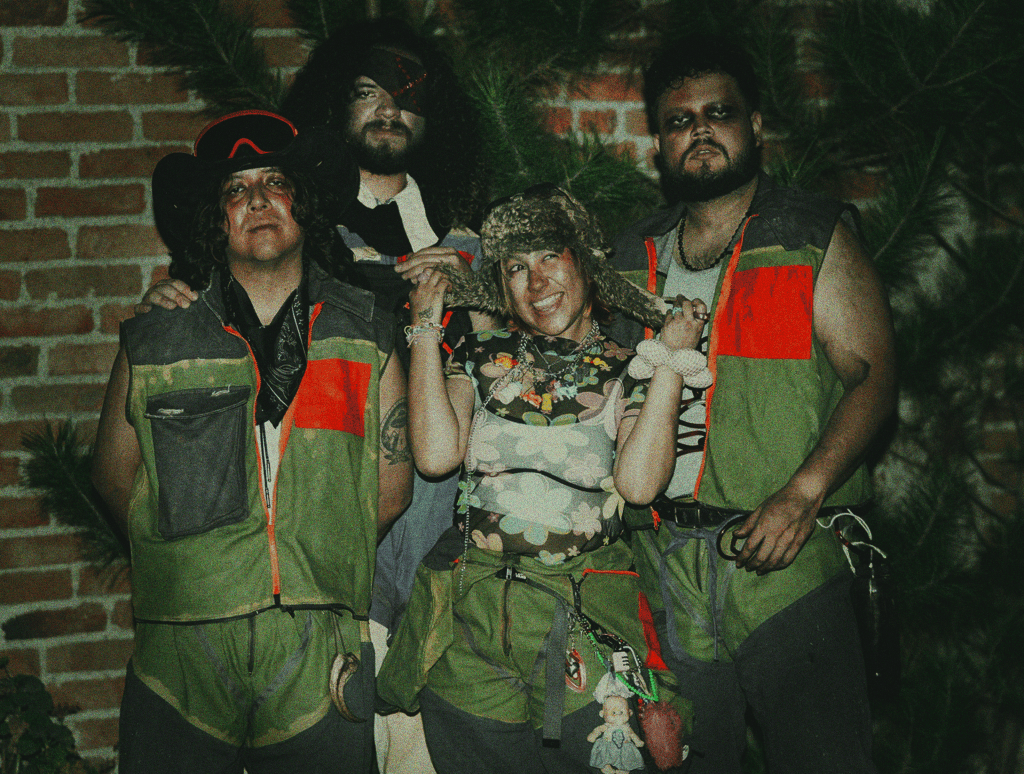 Flores Secas y el abismo interior: una reseña de&nbsp;«DESCONEXIÓN»