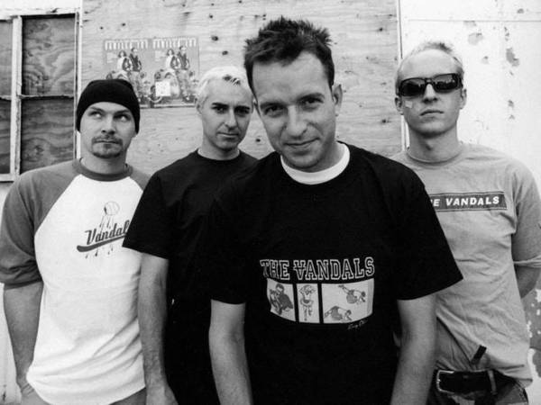 The Vandals reeditan y expanden su clásico álbum en vivo «Sweatin’ to the&nbsp;Oldies»