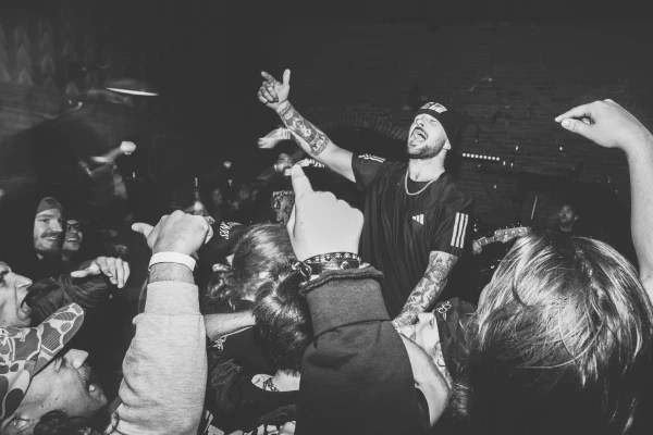 Stab lanza el videoclip de «Irish Goodbye», segundo adelanto de su debut «Lost In&nbsp;Maine»