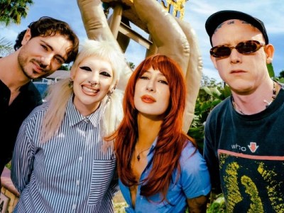 Niis estrenan el videoclip de «No Flowers» y anuncian su nuevo EP «Play&nbsp;Niis»